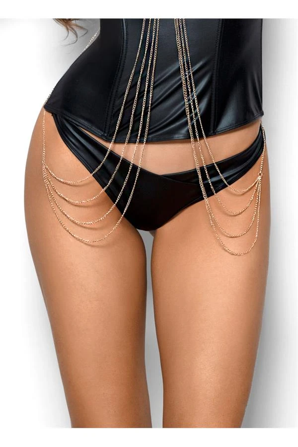 Sexy Tanga Brasiliana V-8325 im Latex-Look mit matten Abschlüssen, seidigem Schwarz und verführerischer Passform – Axami