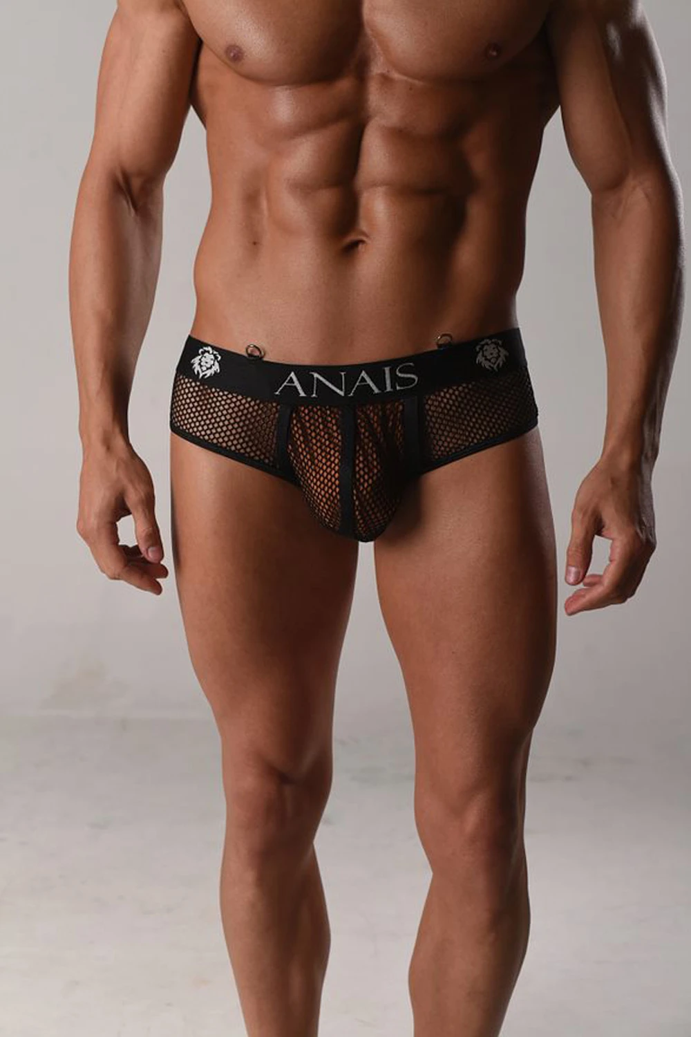 Herren Netz String-Tanga 054965. Herren-String aus hochelastischem Netzmaterial mit breitem Gummibund und zwei Metallringen für deinen perfekten Look!