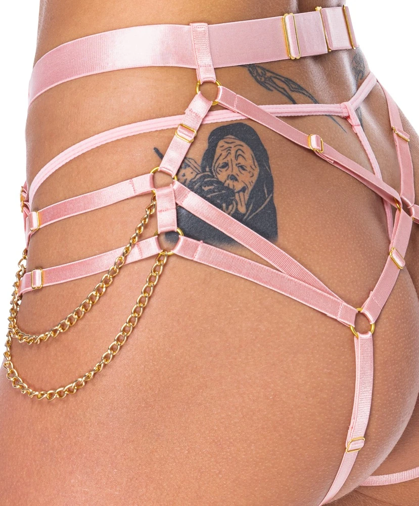 Bad Kitty Harness-String inkl. Mini-String in Rosé mit goldfarbenen Accessoires und glamourösen Ketten vorne und seitlich, verstellbare elastische Riemen für freie Taille und Po