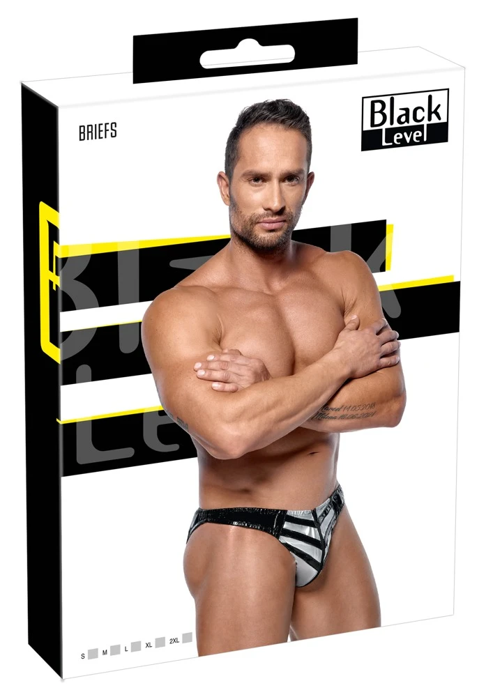 Lack-Slip von Black Level im schwarzen Glanz. Der silberfarbene Beutel im rasanten Streifen-Look ist mit einem Reißverschluss versehen.