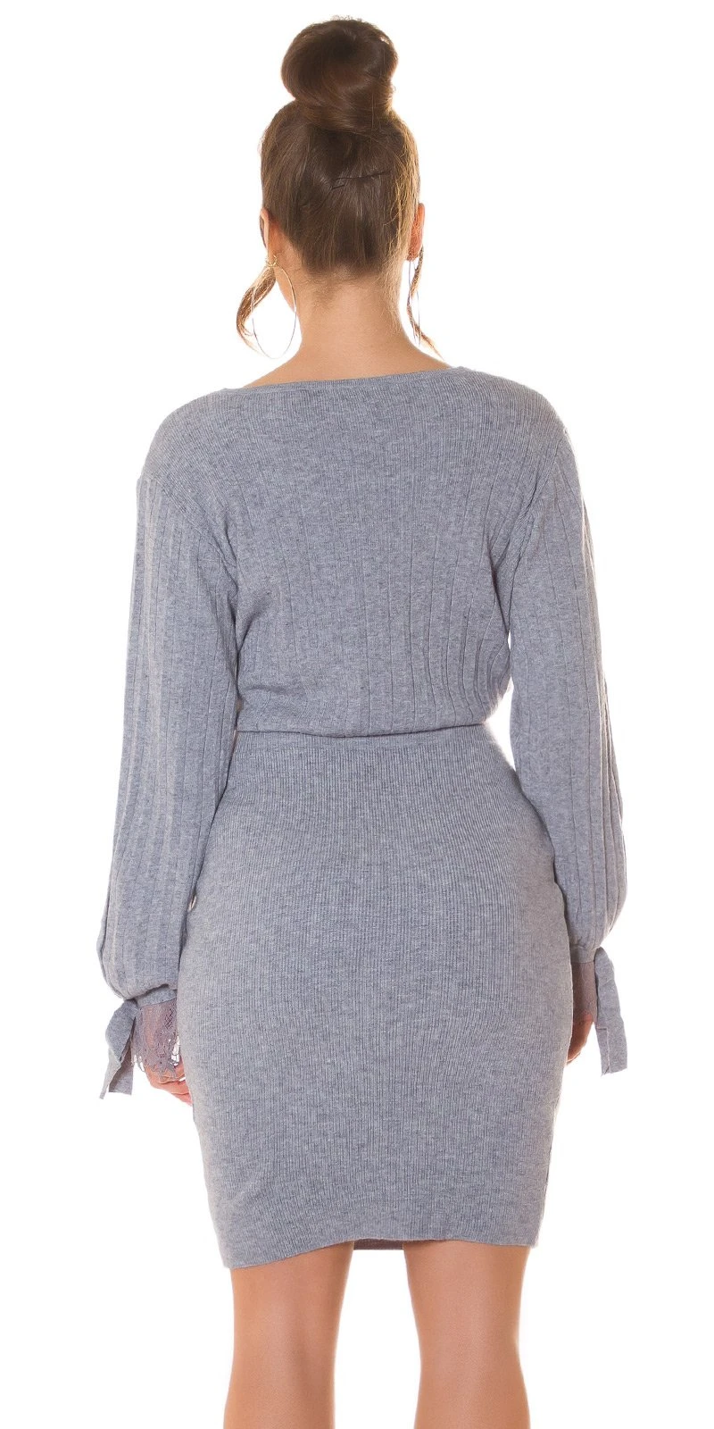Chic Feinstrick Wickel V-Neck Strick Minikleid mit Spitzen-Einsatz Chic Feinstrick Wickel V-Neck Strick Minikleid mit Spitzen-Einsatz