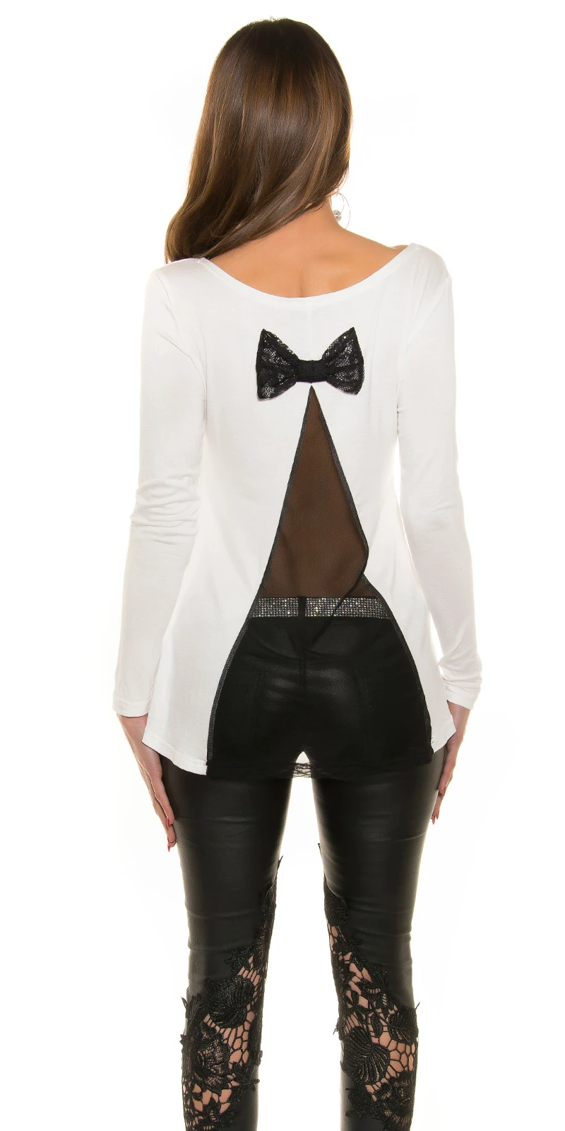 Langarm-Shirt mit freizügiger Rückenansicht Langarm-Shirt mit freizügiger Rückenansicht