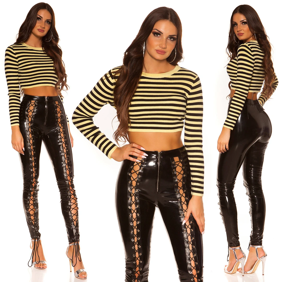 Gestreiftes Langarm Top im Crop-Style Gestreiftes Langarm Top im Crop-Style