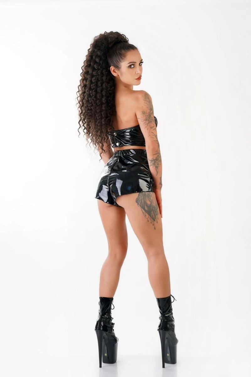 Lack Set mit BH und Panty