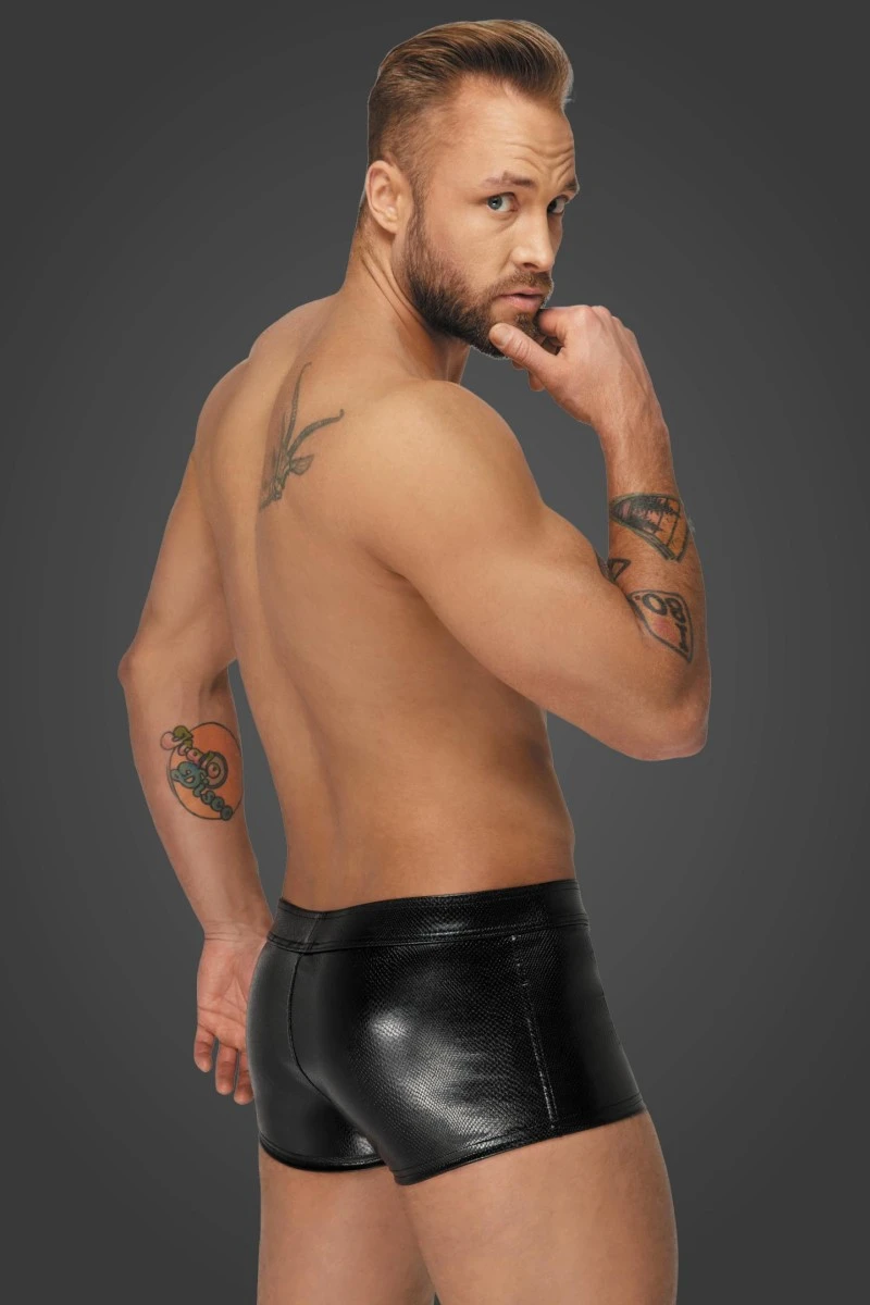 Herren Shorts H069 mit Wetlook-Effekt und glattem Reißverschluss von Noir Men