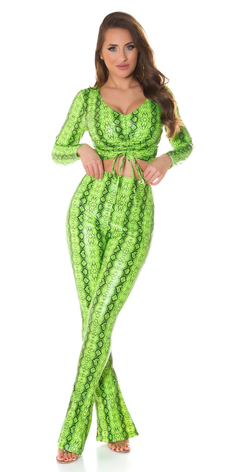 Reptil Printed Wet Look Langarm V-Neck Crop Top mit Raffung Reptil Printed Wet Look Langarm V-Neck Crop Top mit Raffung