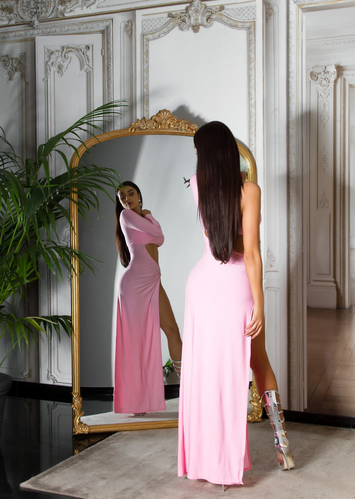 Sensational Party One Arm Kleid mit Schlitz Sensational Party One Arm Kleid mit Schlitz