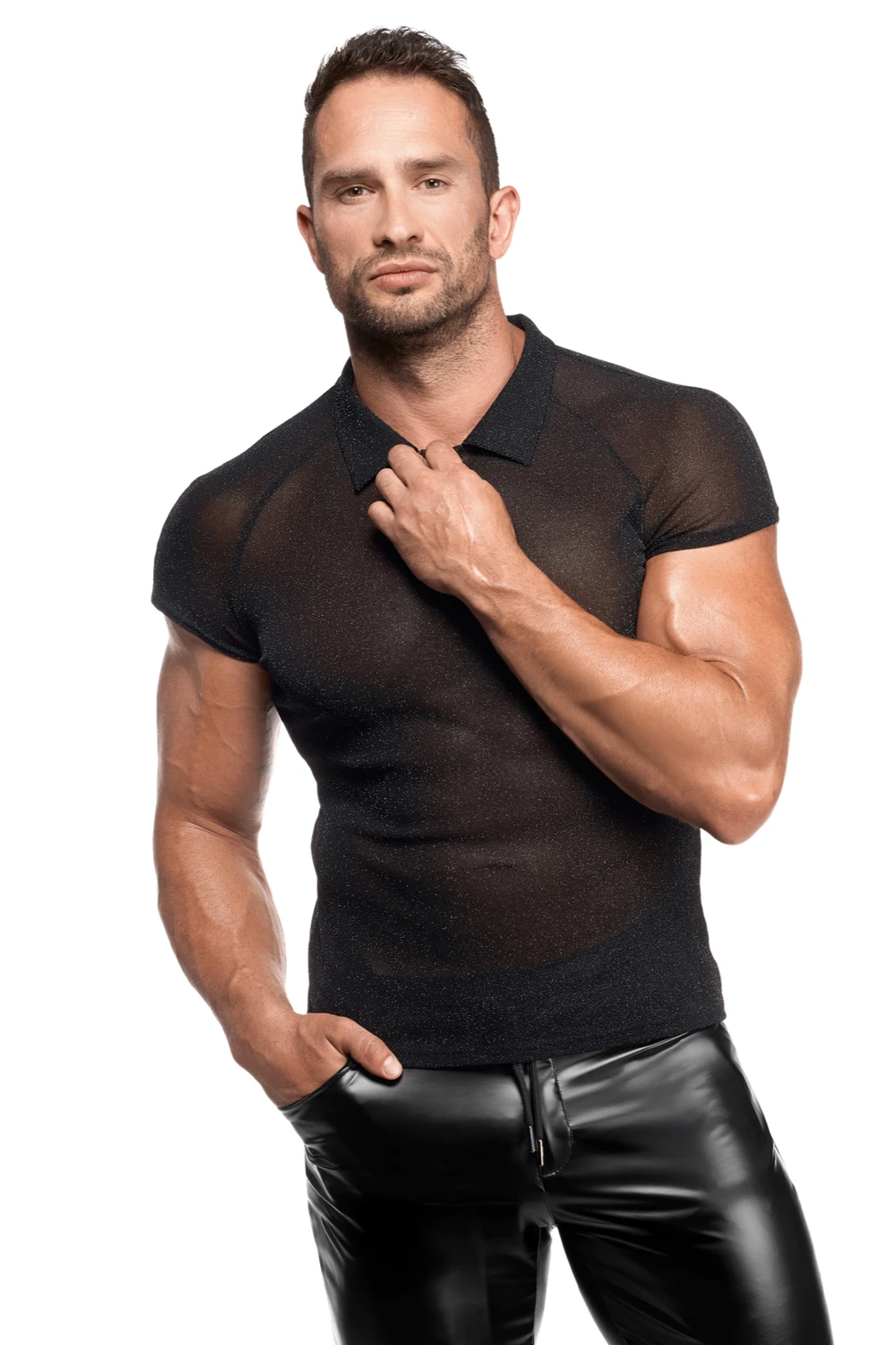 Feinnetz Polo-Shirt H082 aus transparentem, dehnbarem Netzmaterial mit silbernem Schimmer, markantem Stehkragen und Dreiknopfdetail für einen modernen, körperbetonten Look Noir Handmade Men