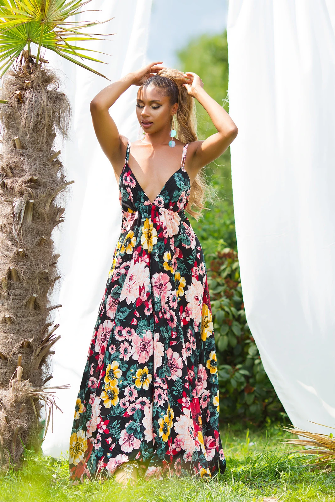 Sexy Maxikleid V-Neck & Rückenausschnitt Sexy Maxikleid V-Neck & Rückenausschnitt