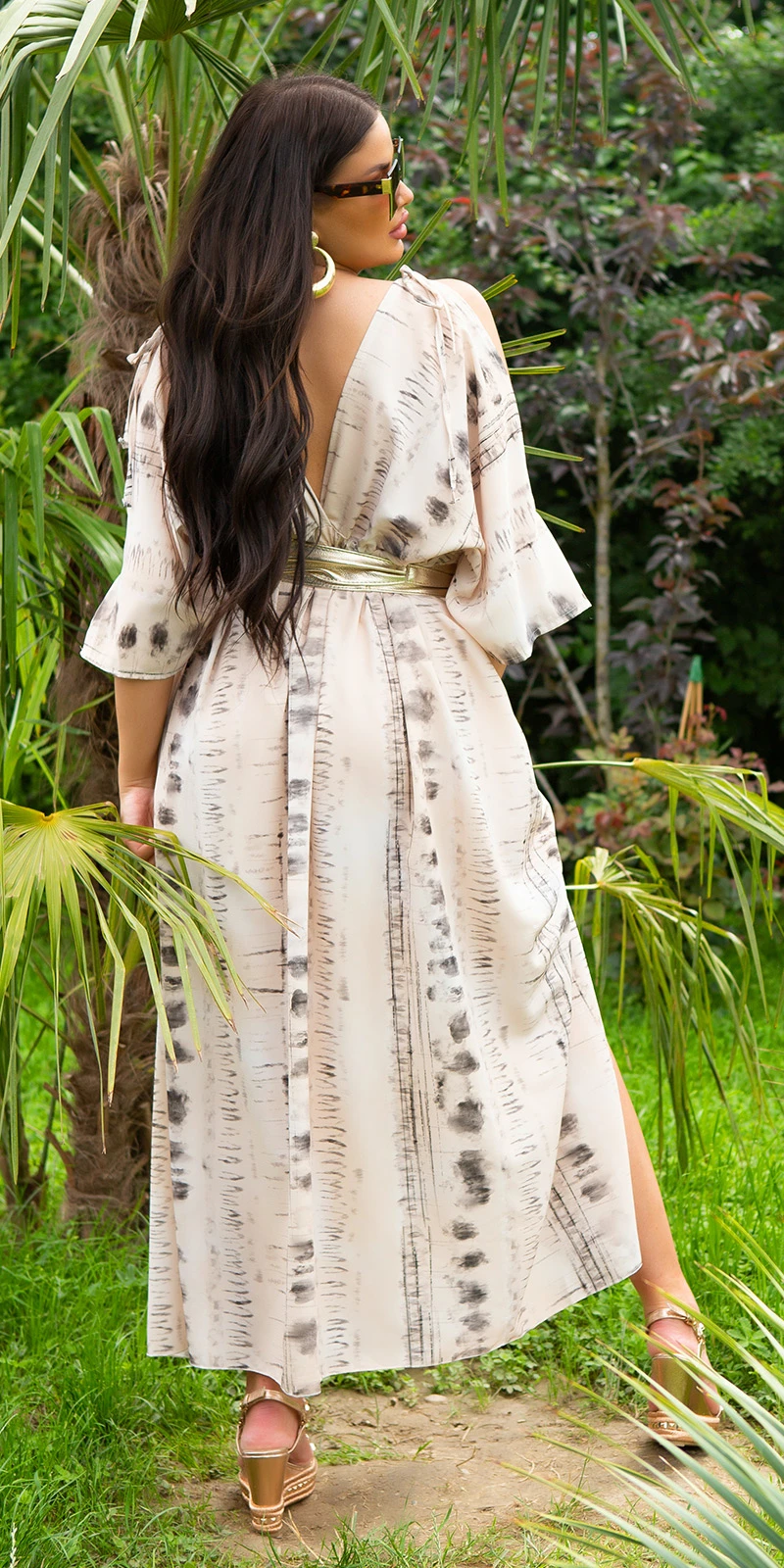 Printed V-Neck Cold Shoulder Maxi Kleid mit Beinschlitz Printed V-Neck Cold Shoulder Maxi Kleid mit Beinschlitz