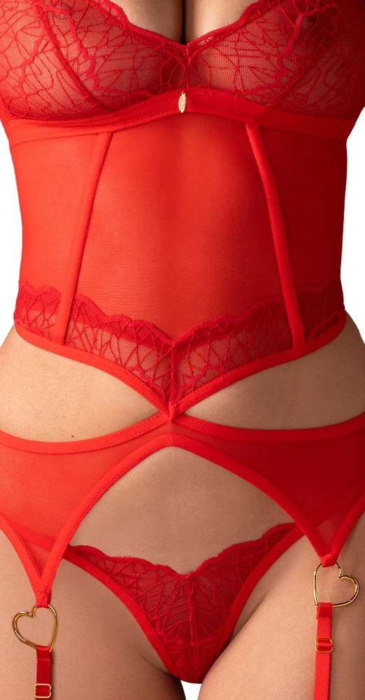 Verführerisches Strapshemd und String Set Cupide Desir von Obsessive in Rot mit Spitzen, goldenen Schmuckdetails und verstellbaren Trägern
