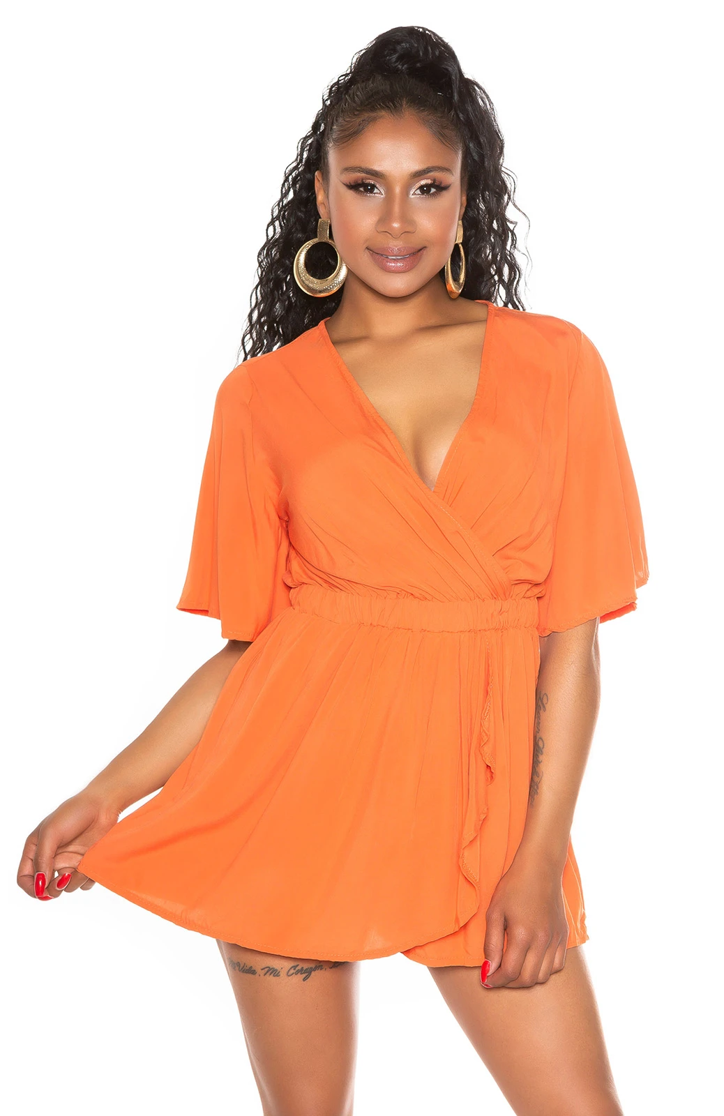 Luftiger Sommer Hotpants Jumpsuit im Wickel-Look Luftiger Sommer Hotpants Jumpsuit im Wickel-Look