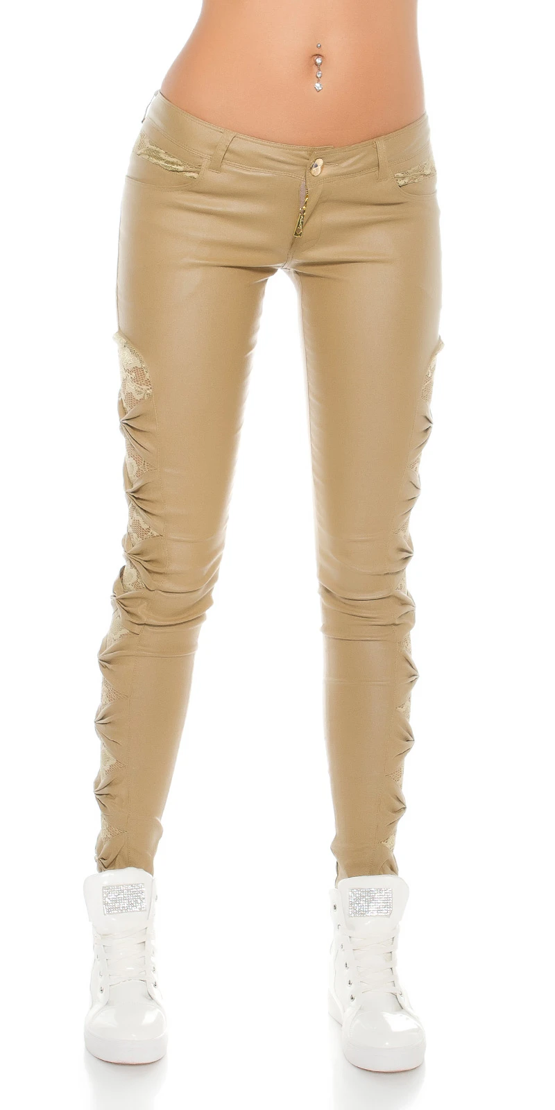 Stilvolle Koucla Röhren-Hose mit Spitzen-Einsätze Stilvolle Koucla Röhren-Hose mit Spitzen-Einsätze