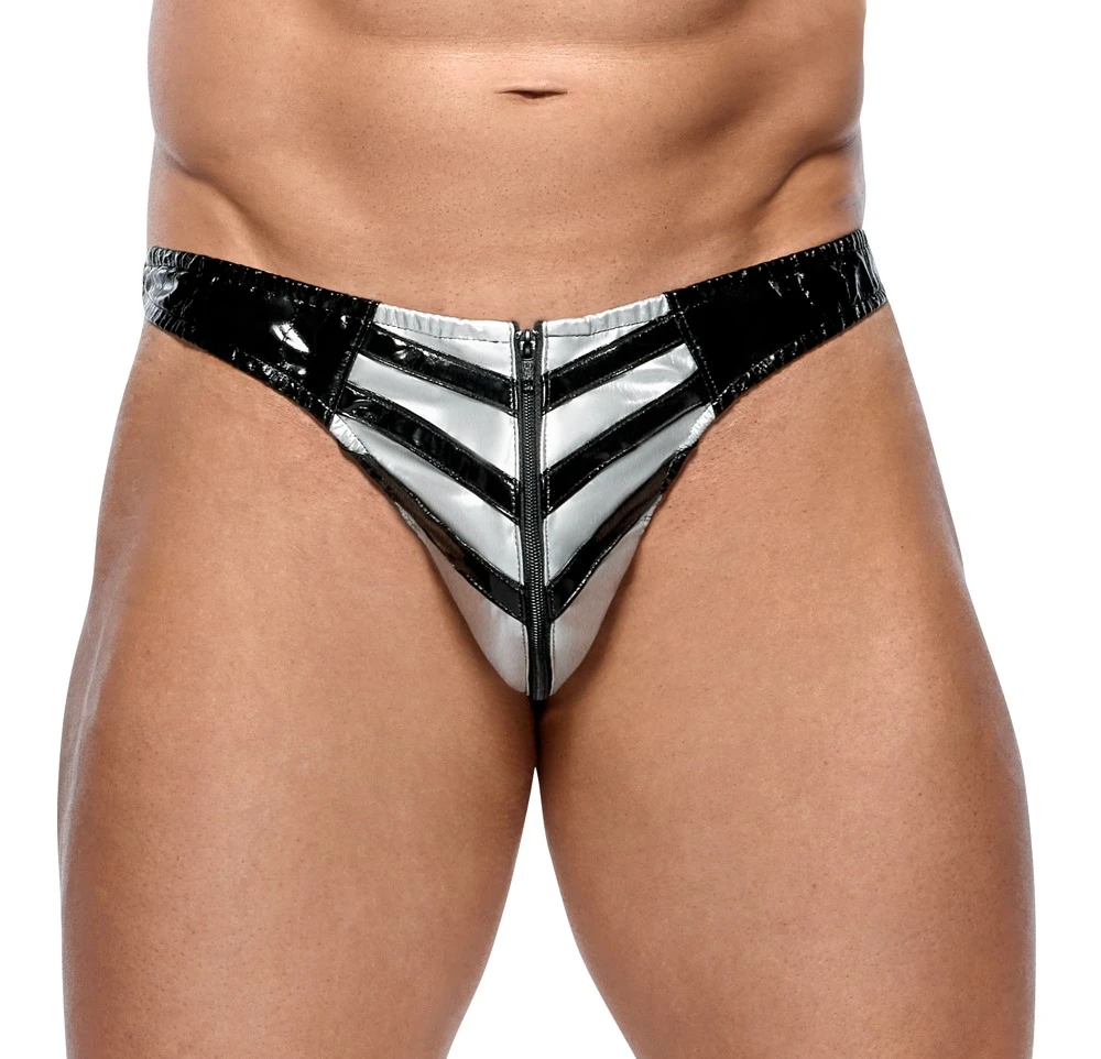 Lack-Slip von Black Level im schwarzen Glanz. Der silberfarbene Beutel im rasanten Streifen-Look ist mit einem Reißverschluss versehen.