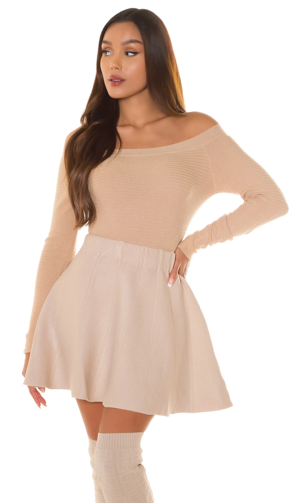 Uni Off Shoulder Feinstrick Pullover Uni Off Shoulder Feinstrick Pullover