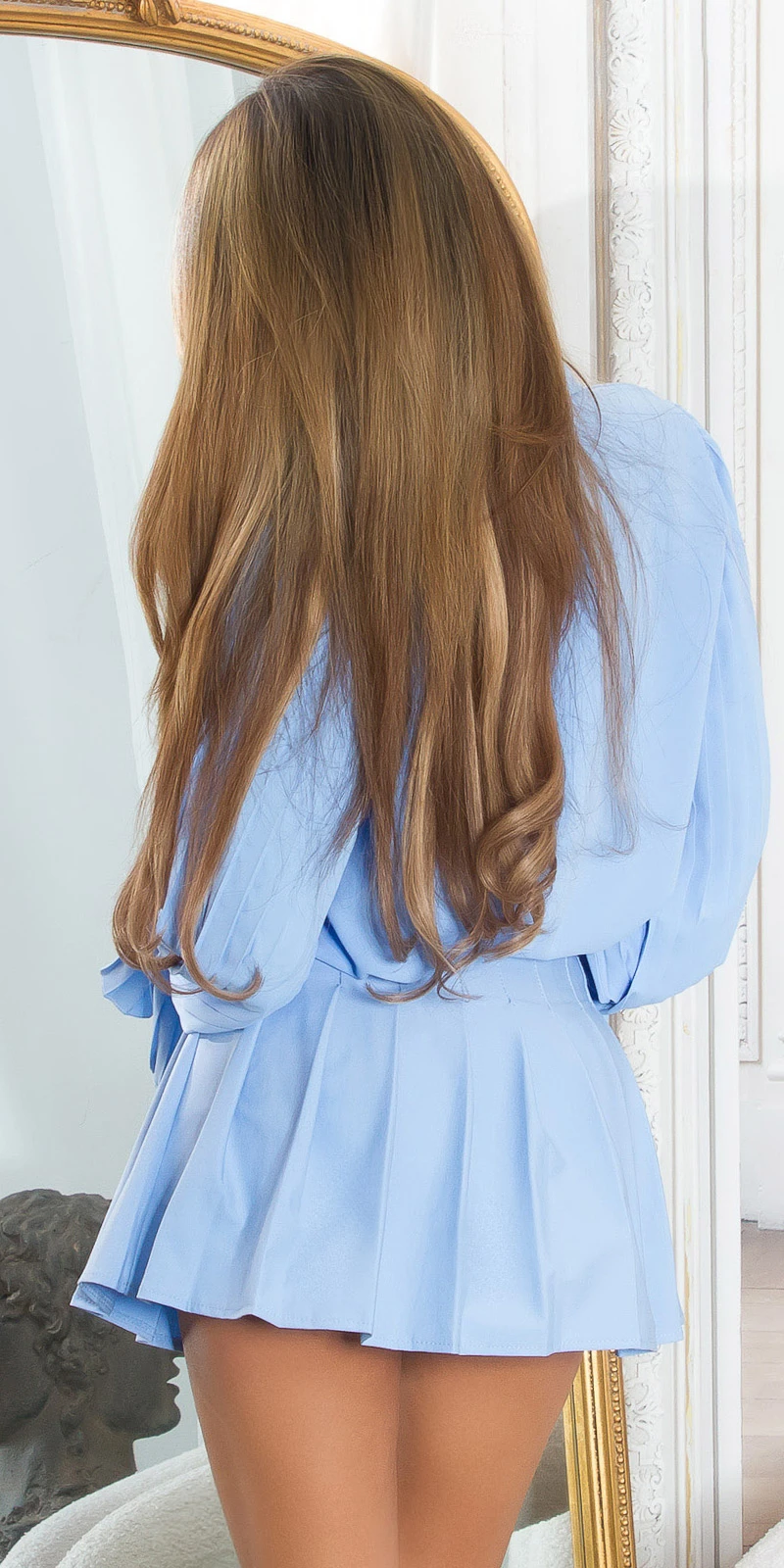 Schwungvoller Minirock mit Kellerfalten, Highwaist-Schnitt und integrierter Hotpants für Komfort und Style! Schwungvoller Minirock mit Kellerfalten, Highwaist-Schnitt und integrierter Hotpants für Komfort und Style!