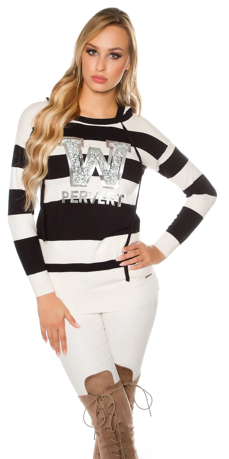 Sportlicher Feinstrick-Pulli mit Kapuze und Block-Streifen Sportlicher Feinstrick-Pulli mit Kapuze und Block-Streifen