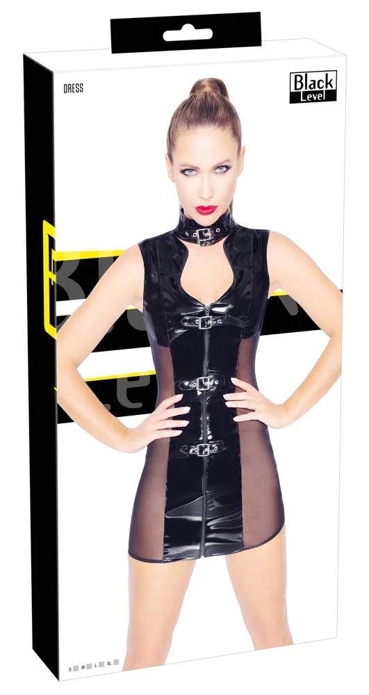 Kurzes, ärmelloses Kleid von Black Level komplett im schwarzen Lackglanz mit seitlichen elastischen Netz-Einsätzen. Vorne mit durchgehendem Reißverschluss unter 3 Schnallen.