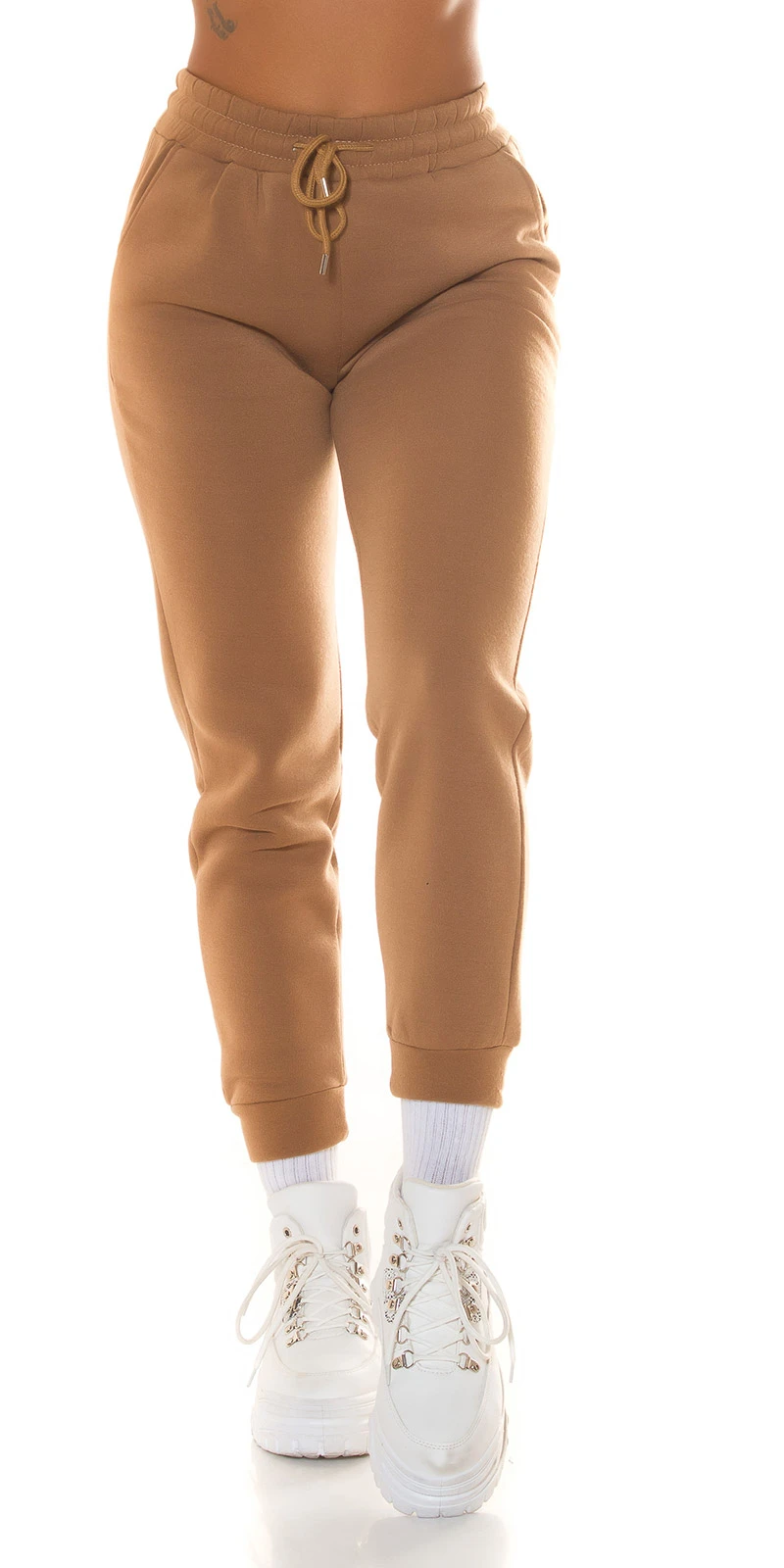 Trendy Highwaist Jogger mit Taschen Trendy Highwaist Jogger mit Taschen