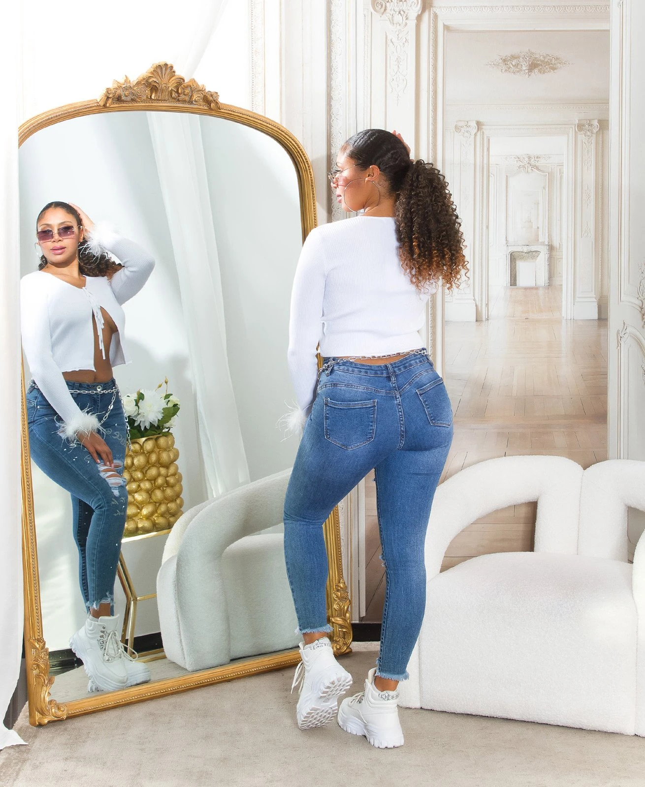 Stylische Denim Destroyed Skinny Jeans im Used Look für ein modernes, lässiges Statement Stylische Denim Destroyed Skinny Jeans im Used Look für ein modernes, lässiges Statement