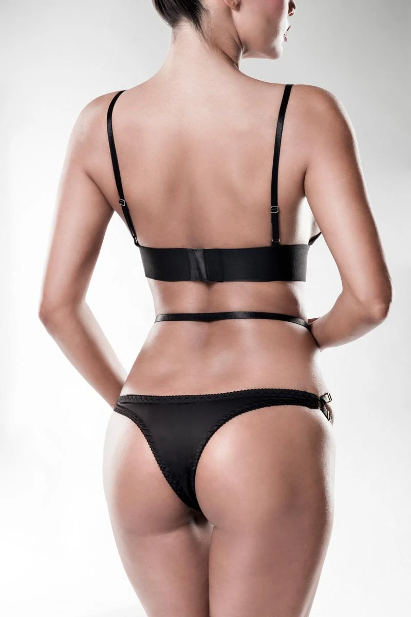 Erotikset von Grey Velvet mit floraler Spitze