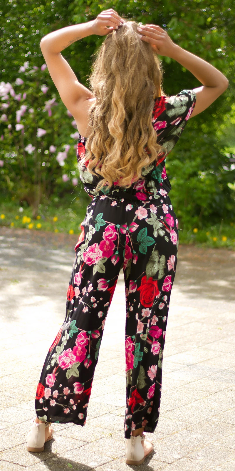 Rose Printed One Shoulder Maxi Marlene Viskose Jumpsuit mit Volant Rose Printed One Shoulder Maxi Marlene Viskose Jumpsuit mit Volant