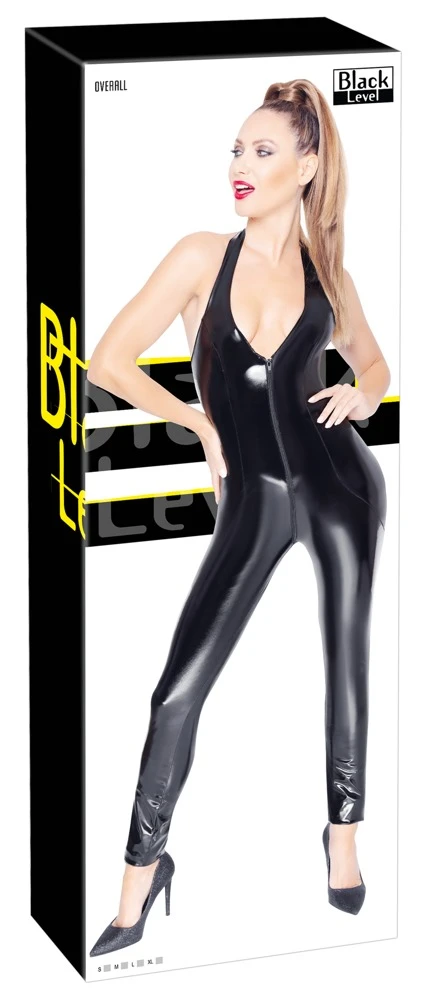 Ärmelloser Overall von Black Level komplett im schwarzen Lackglanz mit Satin-Neckholder zum Binden. Mit praktisch-erotischen 2-Wege-Reißverschluss. Ärmelloser Overall von Black Level komplett im schwarzen Lackglanz mit Satin-Neckholder zum Binden. Mit praktisch-erotischen 2-Wege-Reißverschluss.