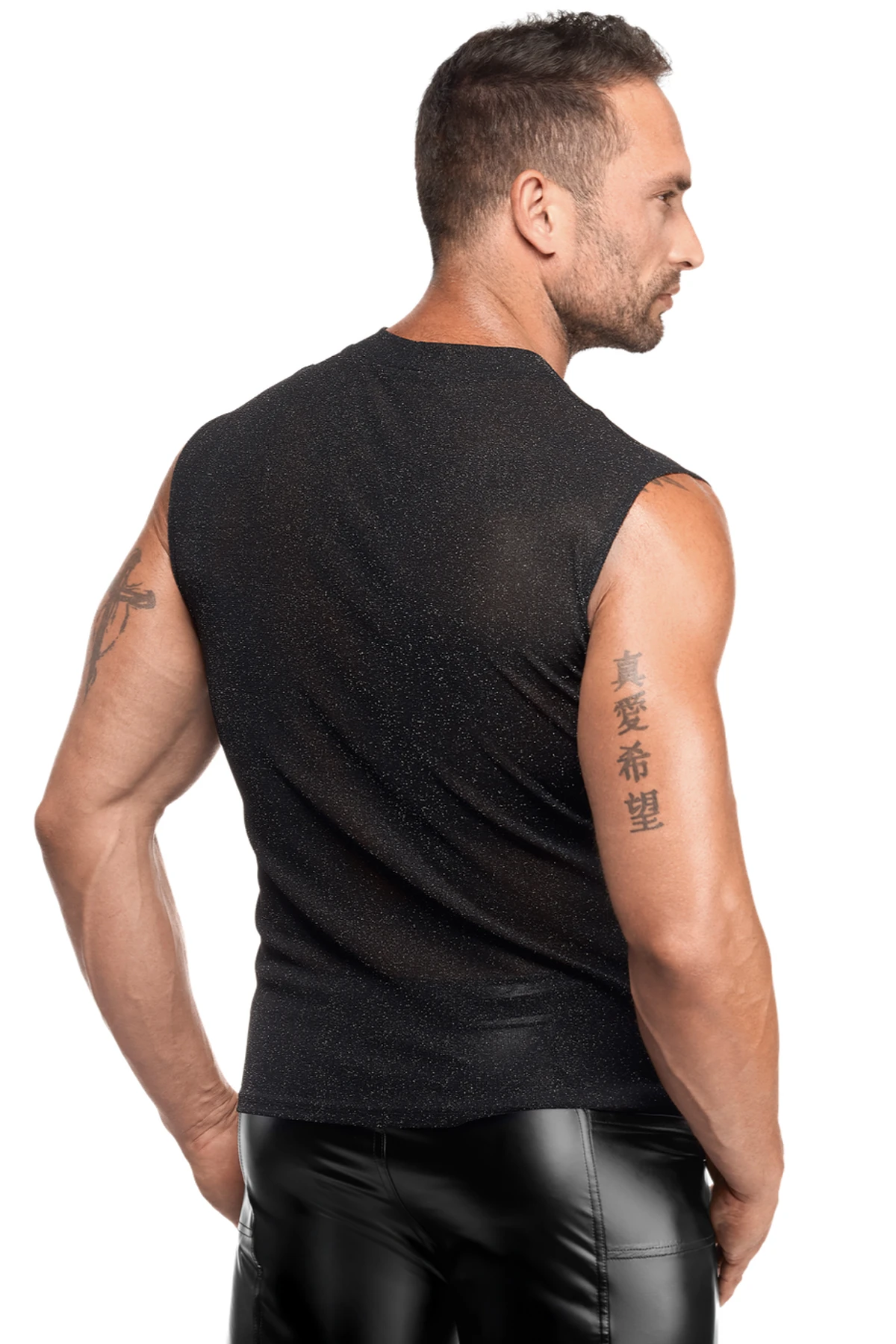 Transparentes Feinnetz Tank Top H083  von Noir Handmade Men im silber schimmernden Look, das den Oberkörper markant betont und jede Bewegung flexibel unterstützt