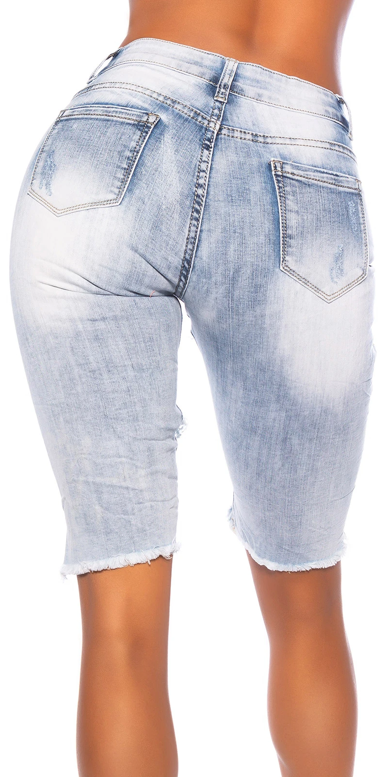 Skinny-Jeans Bermuda im Used-Look mit ausgefransten Löchern, Knitter-Effekt und fransigen Beinabschlüssen für lässigen Style