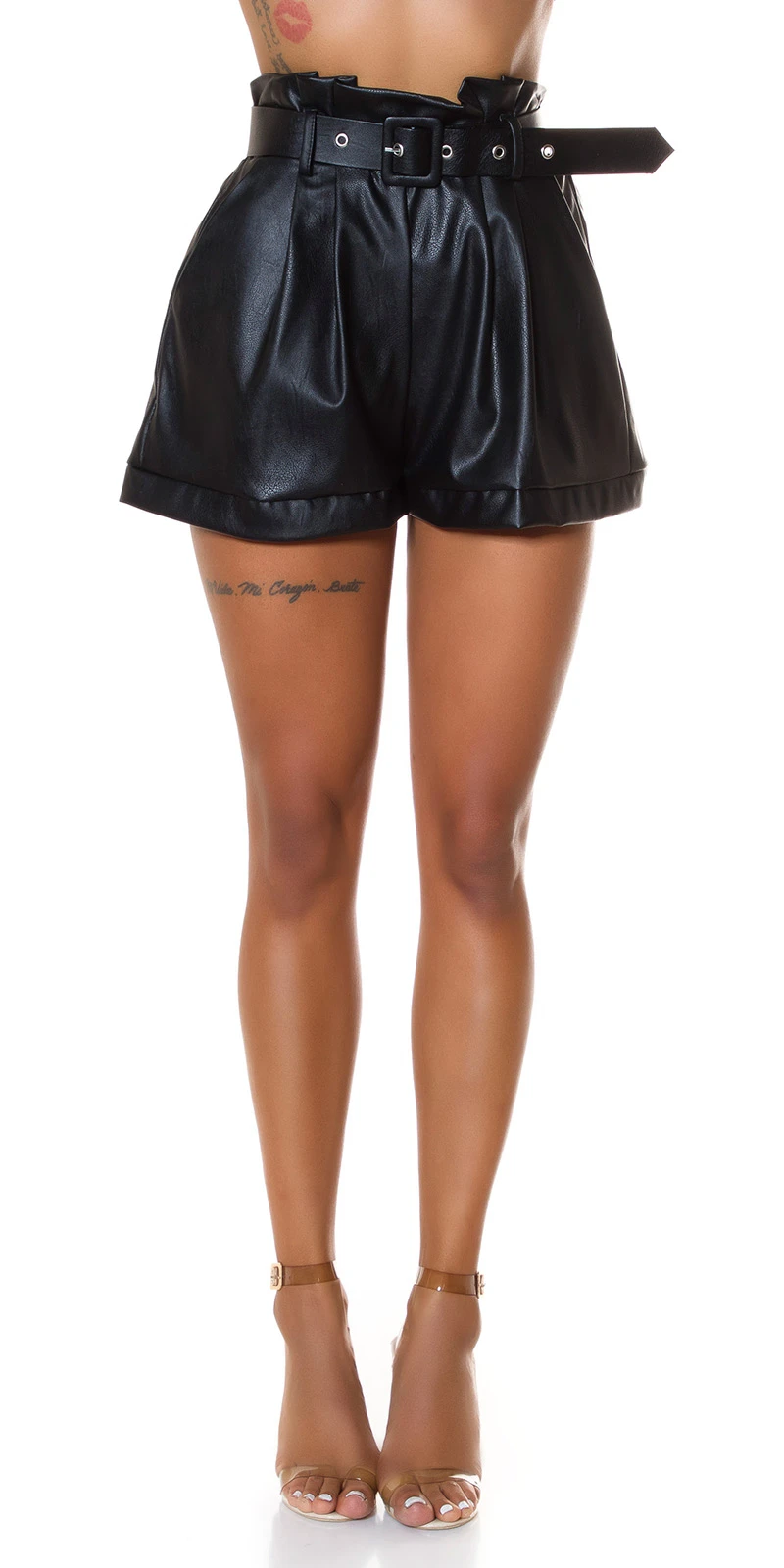 Kunstleder High Waist Short Paperbag-Bund und Gürtel Kunstleder High Waist Short Paperbag-Bund und Gürtel