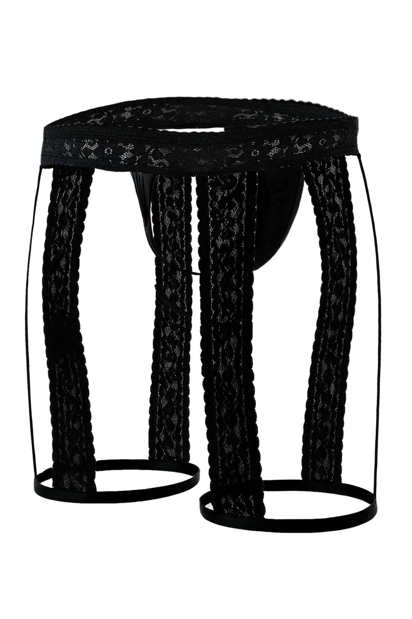 Schwarzer Fetisch Strumpfhalter mit integriertem String für den Mann aus dehnbarer Spitze und glattem Material mit gummiertem CUT4MEN Frontlogo