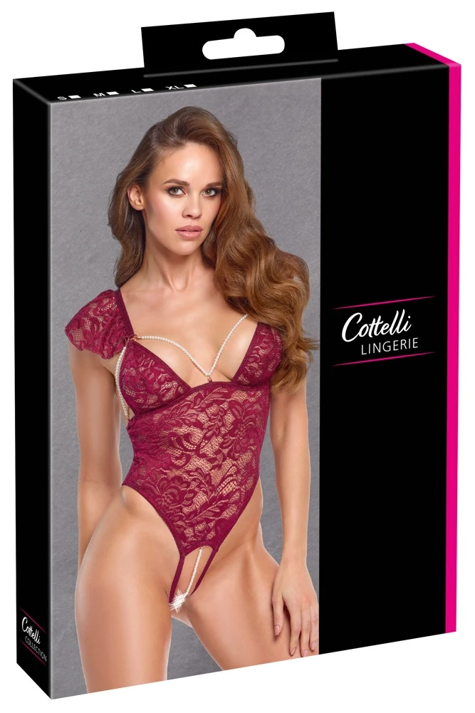 Stringbody ouvert mit Schulterspitze aus bordeaux-roter Blütenspitze von Cottelli LINGERIE mit roségoldfarbenen Details und abnehmbaren Perlenketten