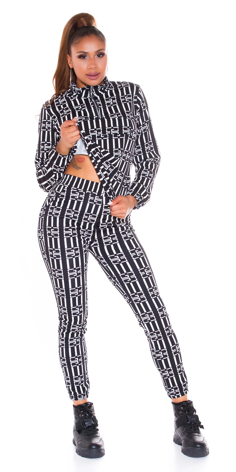 Jogging Freizeit Sport Anzug mit Luxury Print Jogging Freizeit Sport Anzug mit Luxury Print