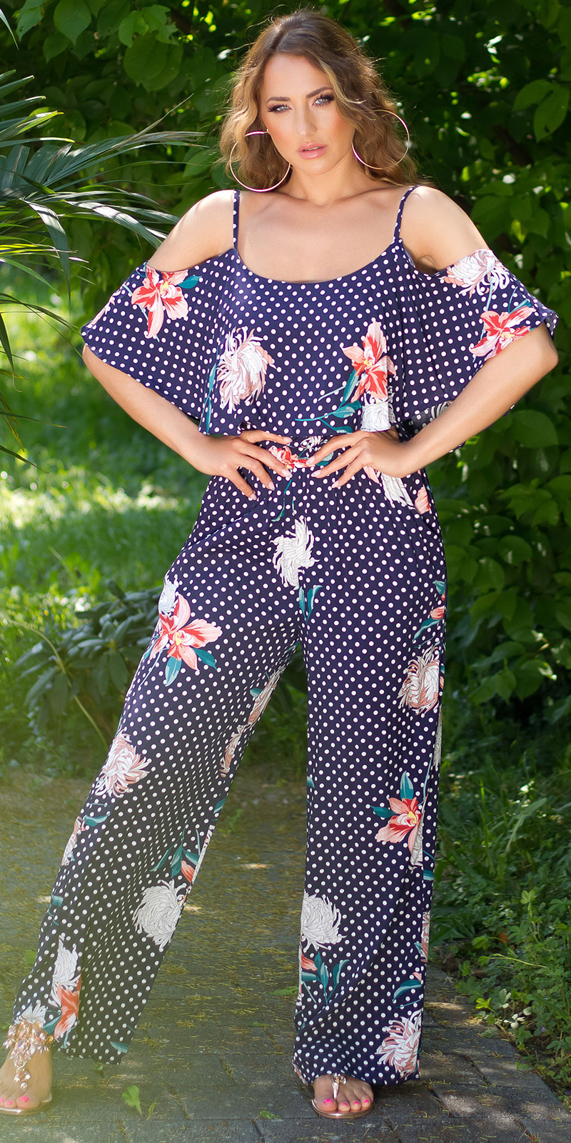 Marlene Maxi Viskose Jumpsuit im Cold Shoulder-Style mit Pünktchen und Flower - Bild 2 von 22